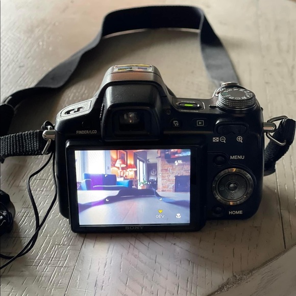 Sony Camera Super Steady Shot 📷DCS-H50 - Picture 4 of 10